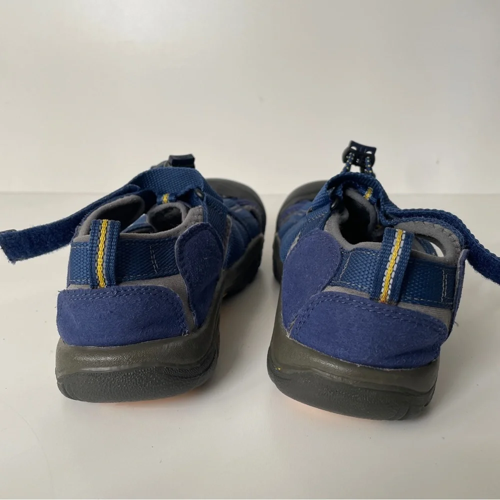 Keen Kids Navy Blue Charcoal Newport H2 Adventure Sandals Size 4 Waterproof
